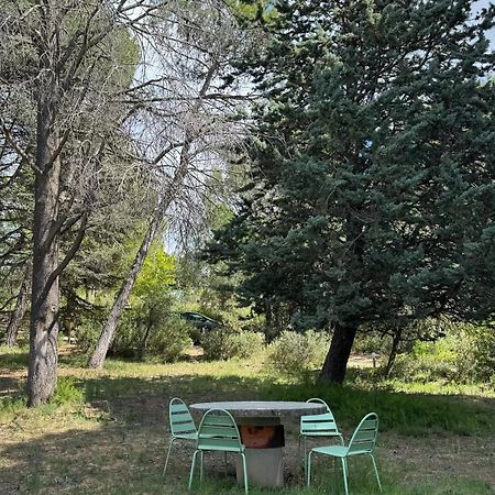 Chambre Tropicale Au Domaine De L'Aven Villeneuve-Minervois Екстериор снимка