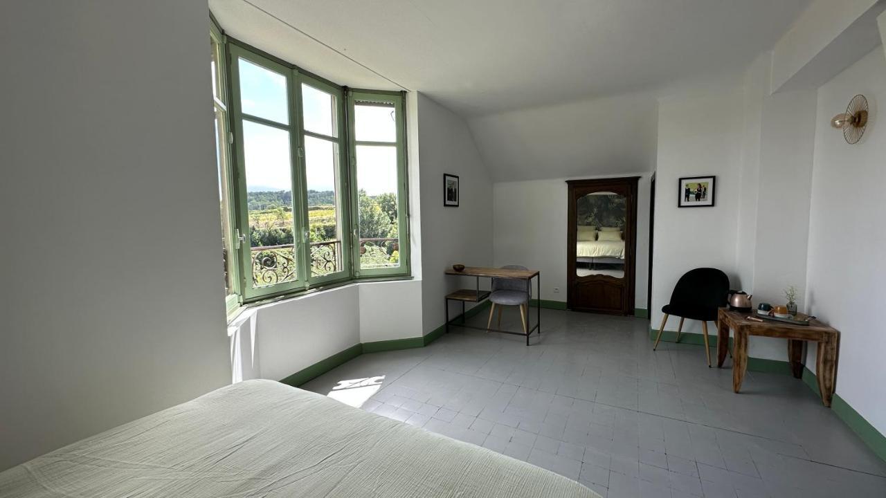 Chambre Tropicale Au Domaine De L'Aven Villeneuve-Minervois Екстериор снимка